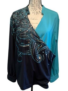 Two Teal & Black Dot-Print Wrap-Front Long Sleeve Top 1 xxl. 1 med